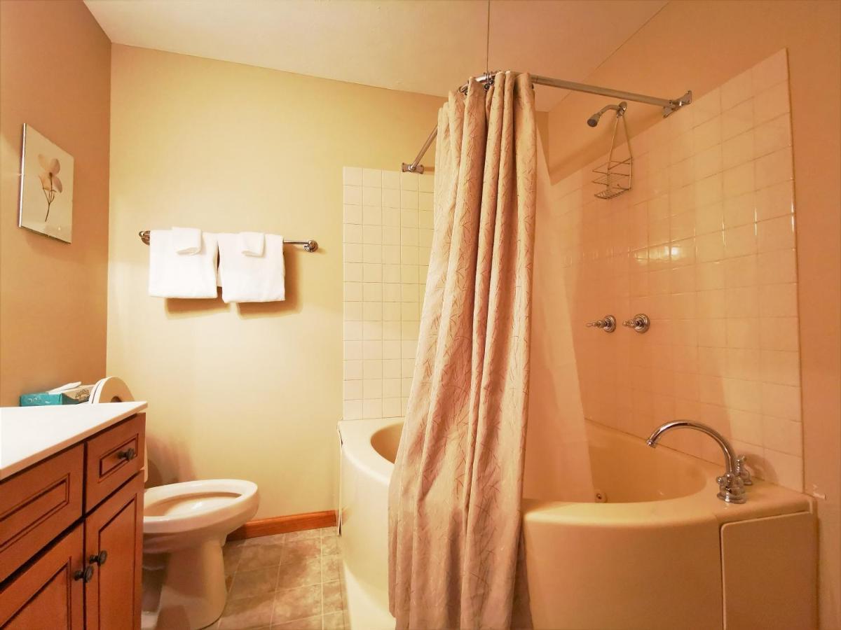 Gorgeous House For Ski Retreat Or Mountain Vacations Snowshoe Eksteriør billede